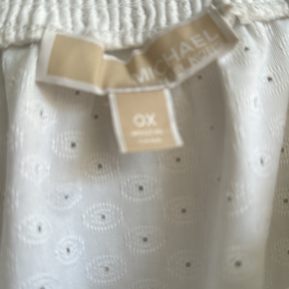 Michael Kors Off Shoulder Top - Picture 2 of 3